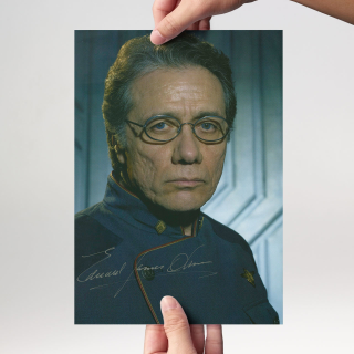 Edward James Olmos 2 - Battle Star Galactica - Originalautogramm mit Echtheitszertifikat